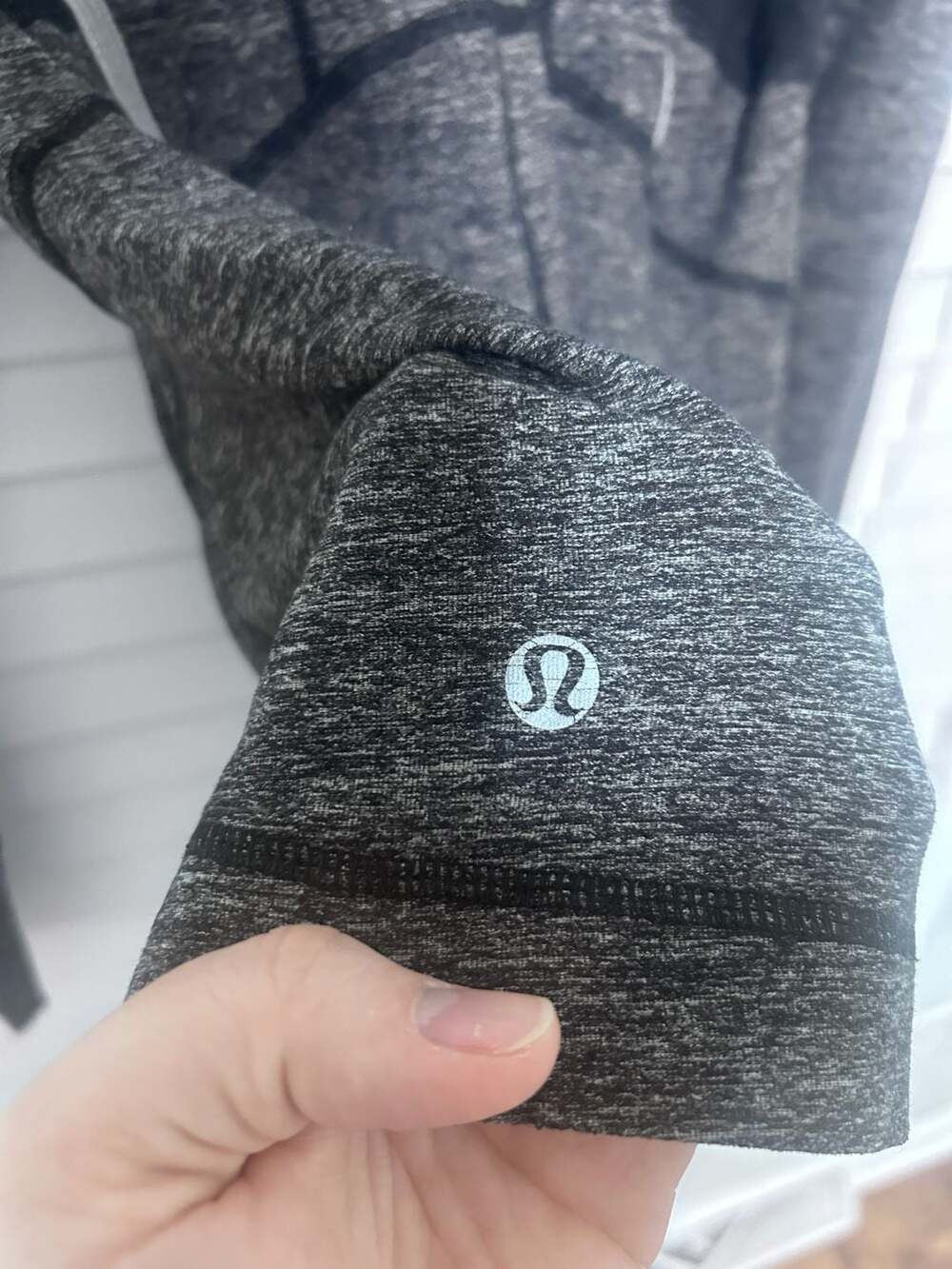 Lululemon Heathered Grey Half-Zip Athletic Pullover - Picture 3 of 4